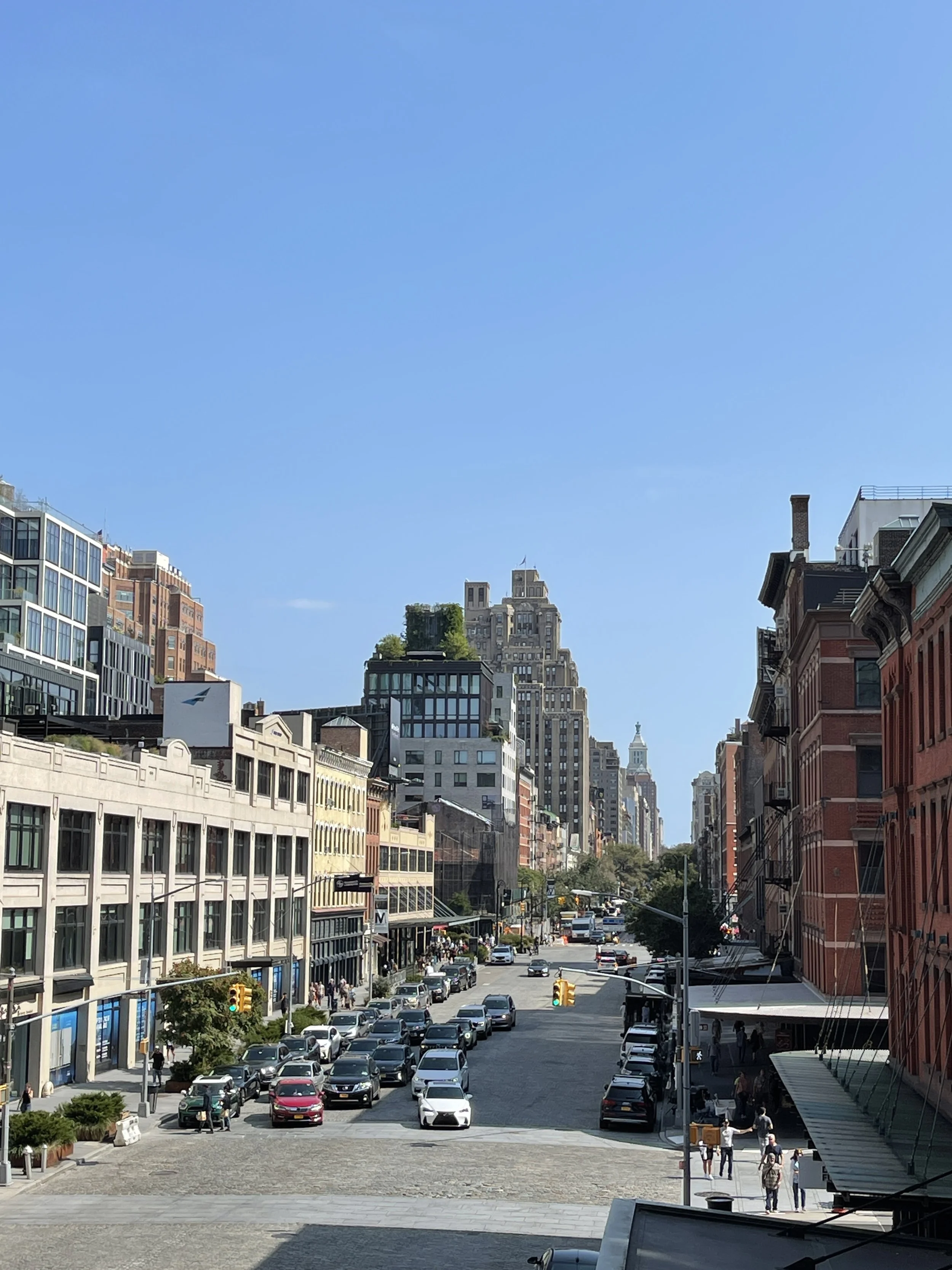 House Hunting in New York and Los Angeles