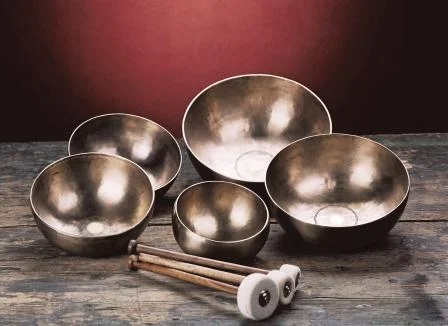 Peter-Hess-Singing_Bowls.jpg