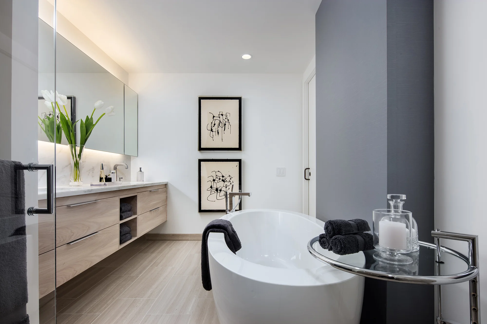 bathtub.jpg