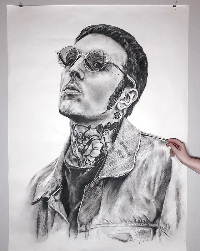 This drawing of @olobersykes @bringmethehorizon has been my favorite in the vocalist series so far. I have a couple more drawings planned that I&rsquo;ll be starting this week and I can&rsquo;t wait 😊. Reference photo taken by one of my favorite mus