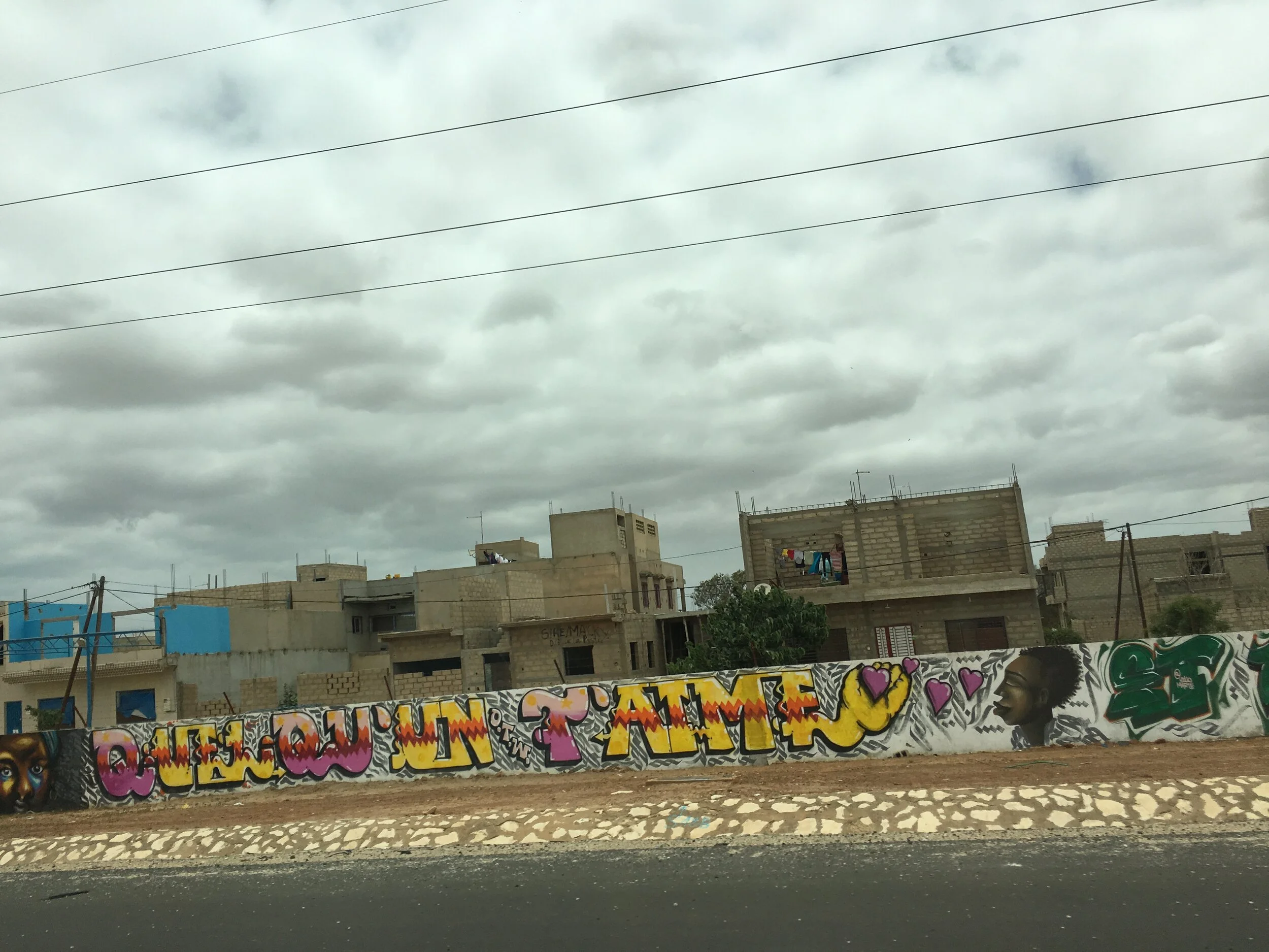 "Quel qu' un t'aime " 18