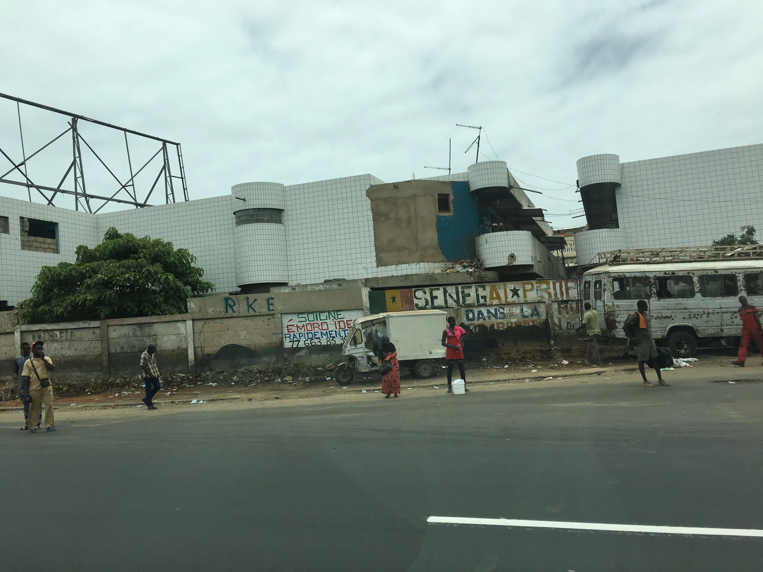 "Soigne Emoro Rapidement" 18