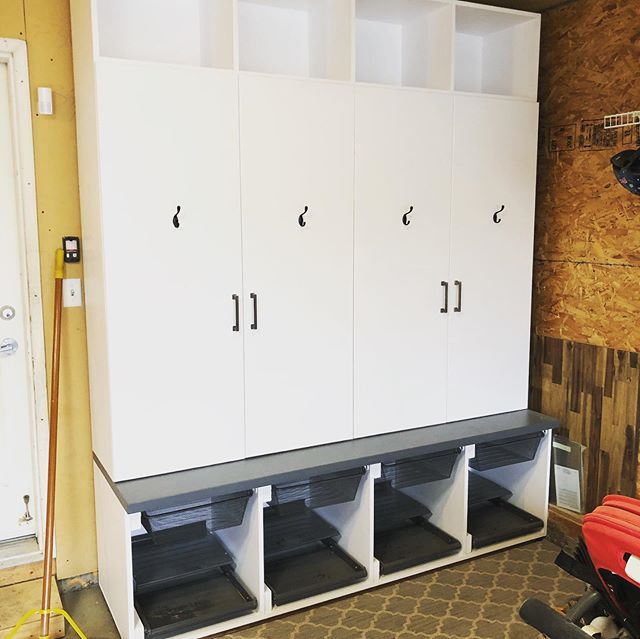 We converted this garage space into the family bootroom!  Custom lockers and shelves, with pullout shoe and bin drawers.  Super fun and practical! 
#yeg #yegcarpentry #yegcontractor #custombuild #yegcabinetmaker #cabinetmaking #woodworking #beauty #a