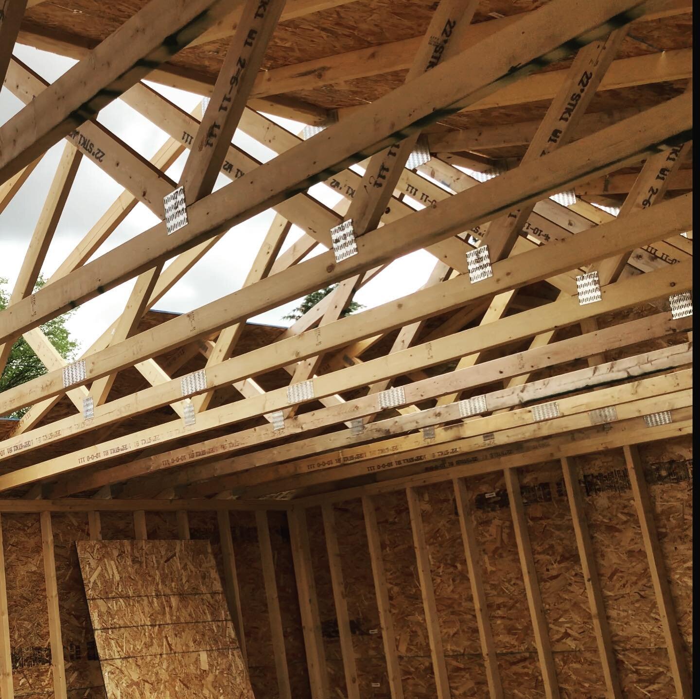 Planning for spring/summer!  Can&rsquo;t wait!  #yeg #yegcontractor #albertacontractor #yeggarage #yegbuilder #edmontonbuilder #beauty #edmontongarage #yegdesign #yegframing #localbusiness #smallbusiness