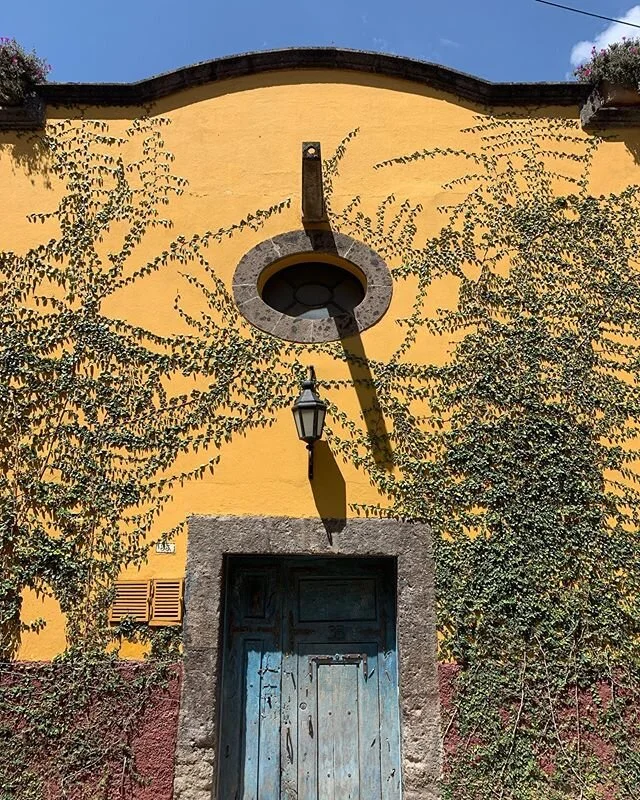 another lovely afternoon walk #atangiblehappymemory #casitatime #traveldeeper #stillatraveler