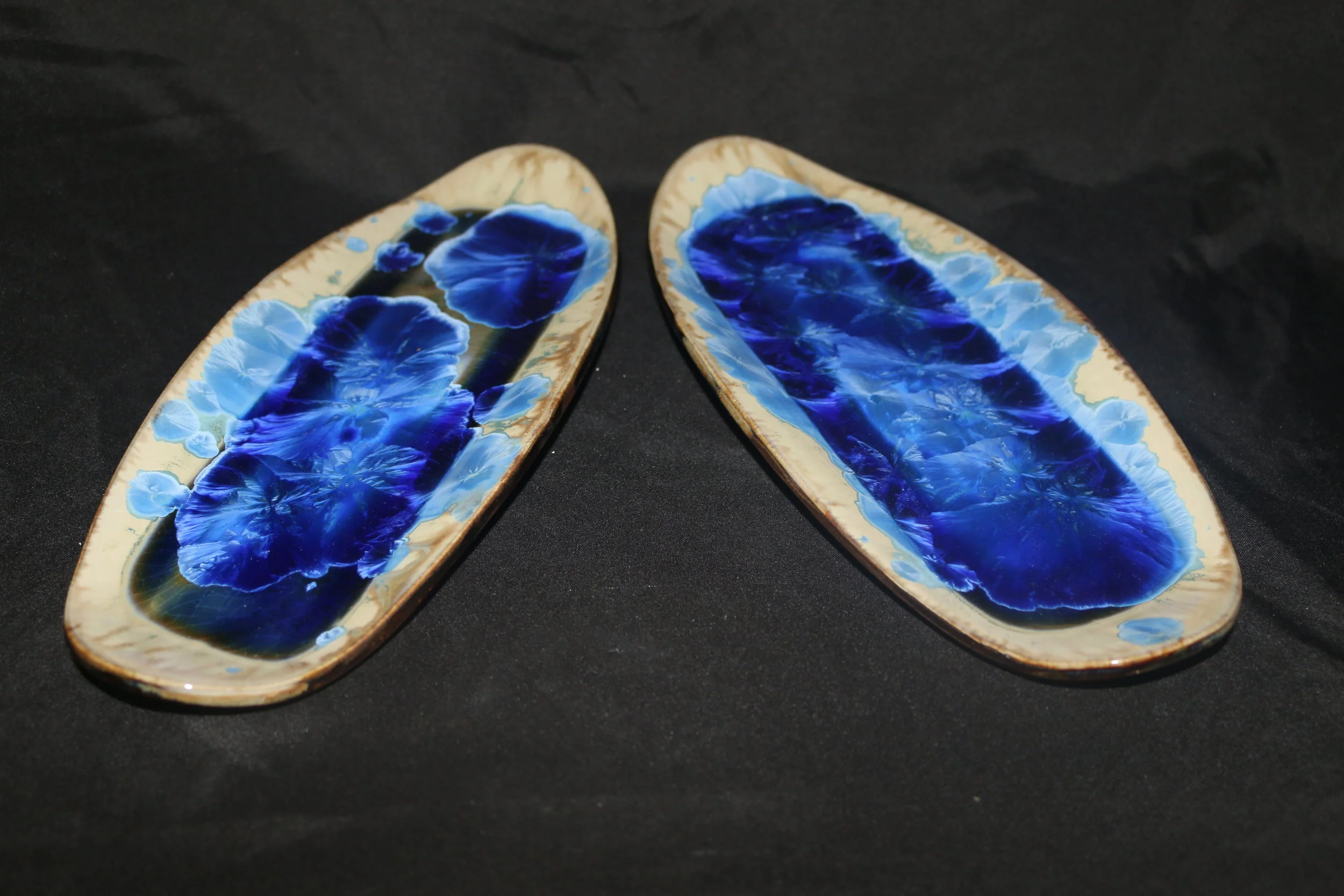 RT Large Oval Dish2.JPG