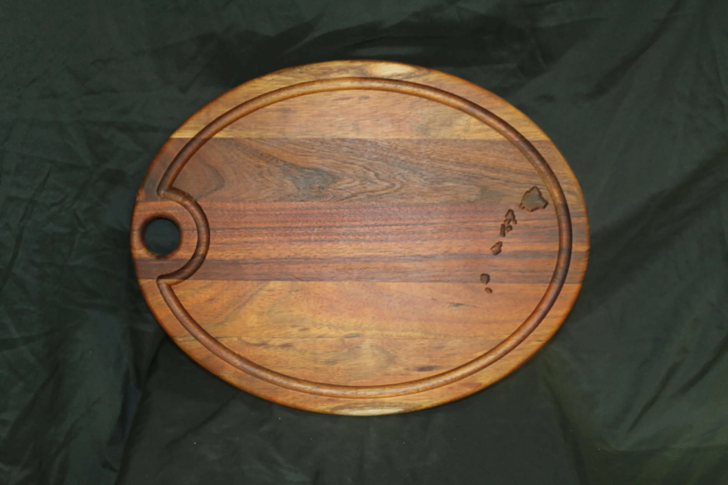 RK Cutting Board $167.JPG