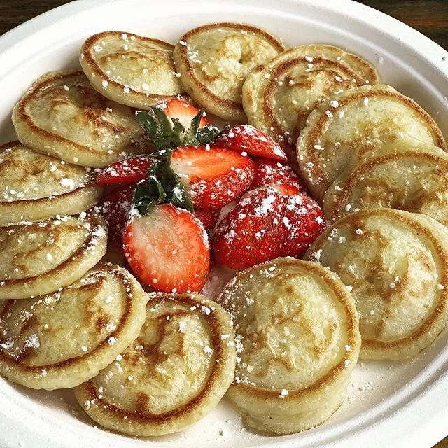 Perfect for a rainy day!! Open until 4 pm @thefarmatbyronbay .
.
Hashtags:
#rainyday #pancakes #dutchpancakes #poffertjes #specialoftheday #thefarm #gelatoshop #pancakelovers #gelato #gelatolovers #byronbay