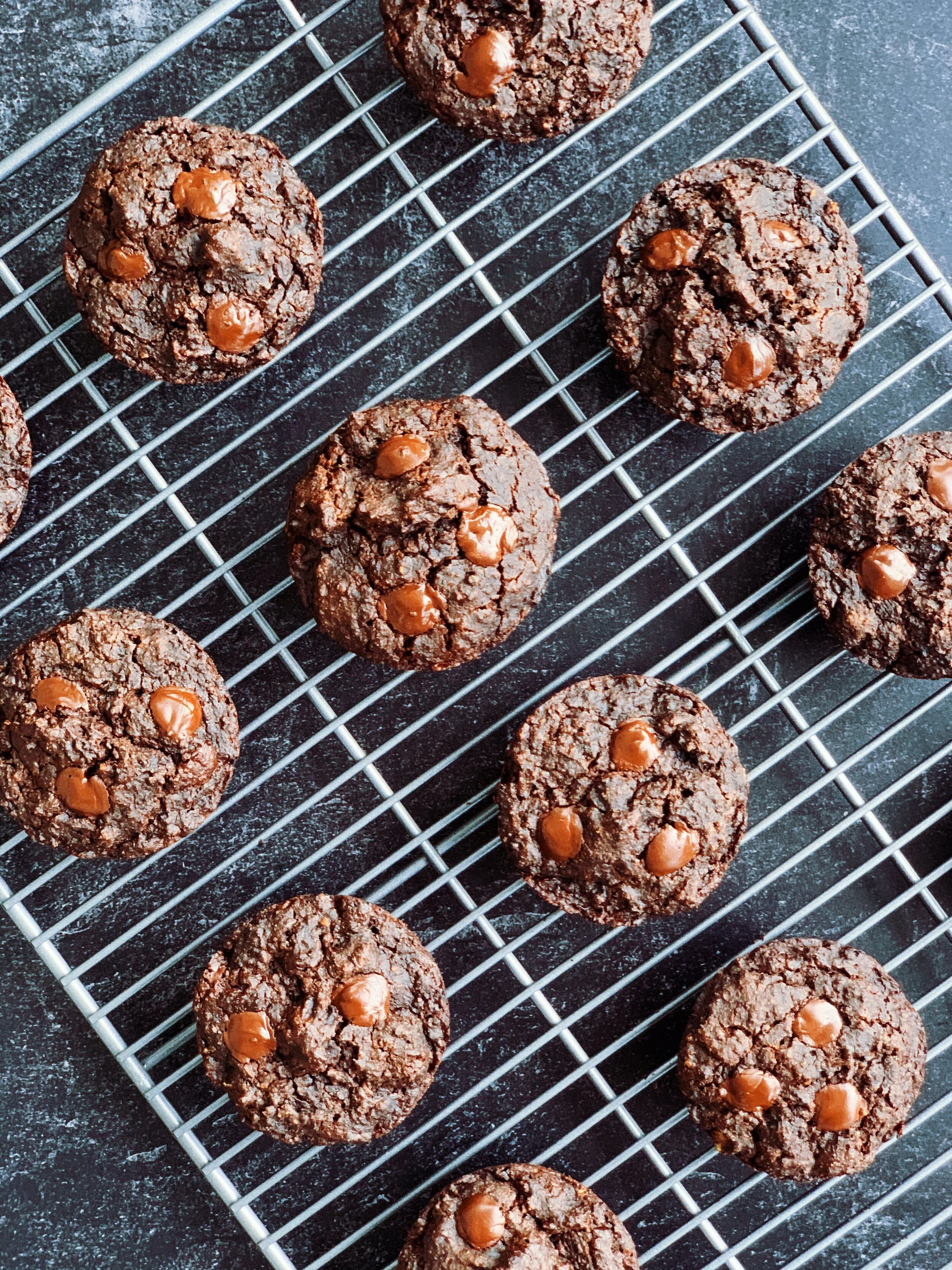 muffins double chocolat aux betteraves...véganes, sans gluten et trop gourmands!