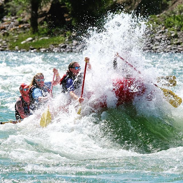 Don&rsquo;t miss out on the Yellowstone river fun! With a variety of trip options we can accommodate groups of different sizes and capabilities. Here is a crew of overnighters having a blast on the water! Come raft with the best! .
.
.
.
.
#wildwest 