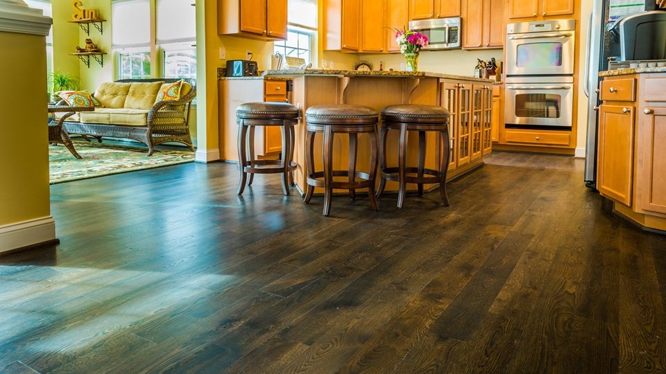 Kitchen with 5" Rift &amp; Quartered Natural Grade White Oak