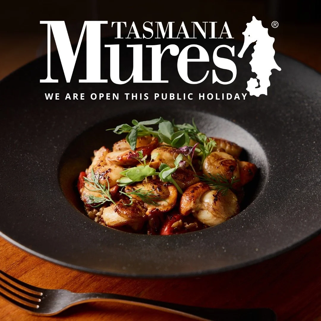 Show Day Plans? We’ve got you covered!  Mures Lower Deck, Upper Deck, Kelp Bar, and Pearl + Co will all be open for tomorrow’s  public holiday!
.
🐟 Gather for classic fish & chips at Mures Lower Deck bistro
🦪 Indulge in fresh oyster