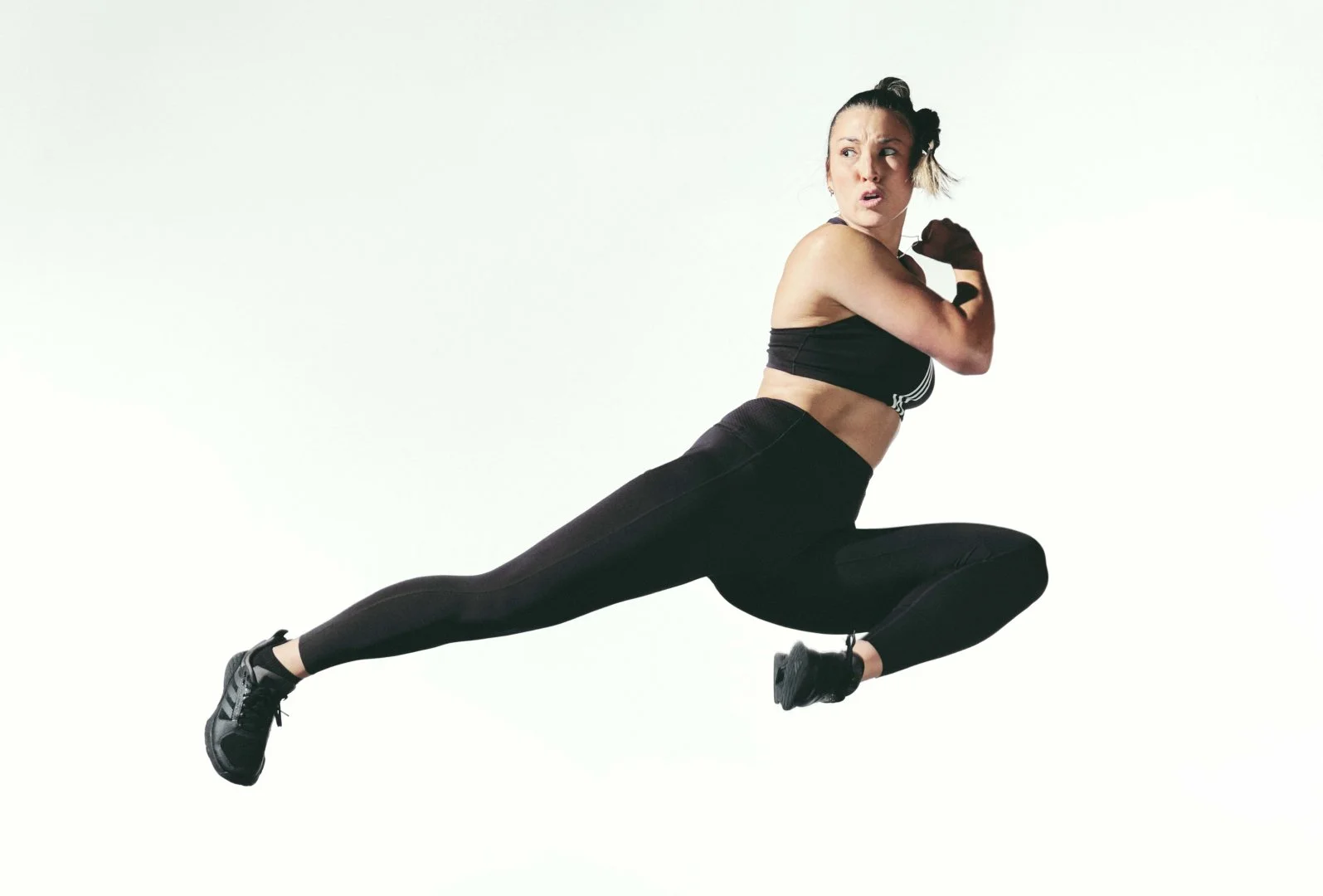 BODYCOMBAT100_Showcase_07-4.jpg
