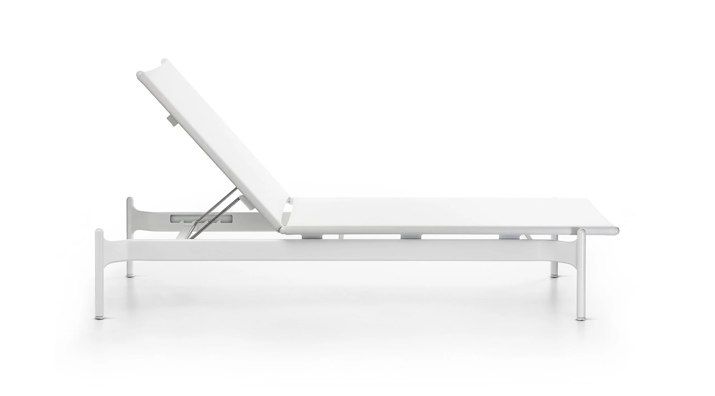 LUMA Chaise Lounge-3.jpg