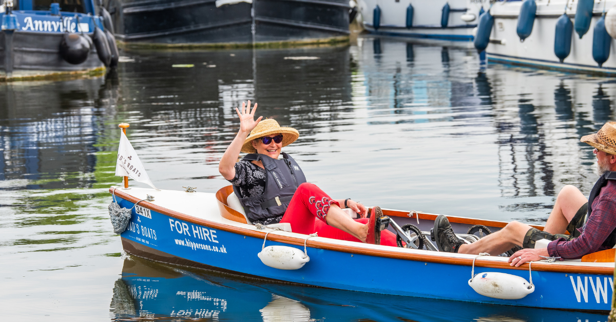 Canoe and Kayak hire in Beccles — Hippersons Boatyard