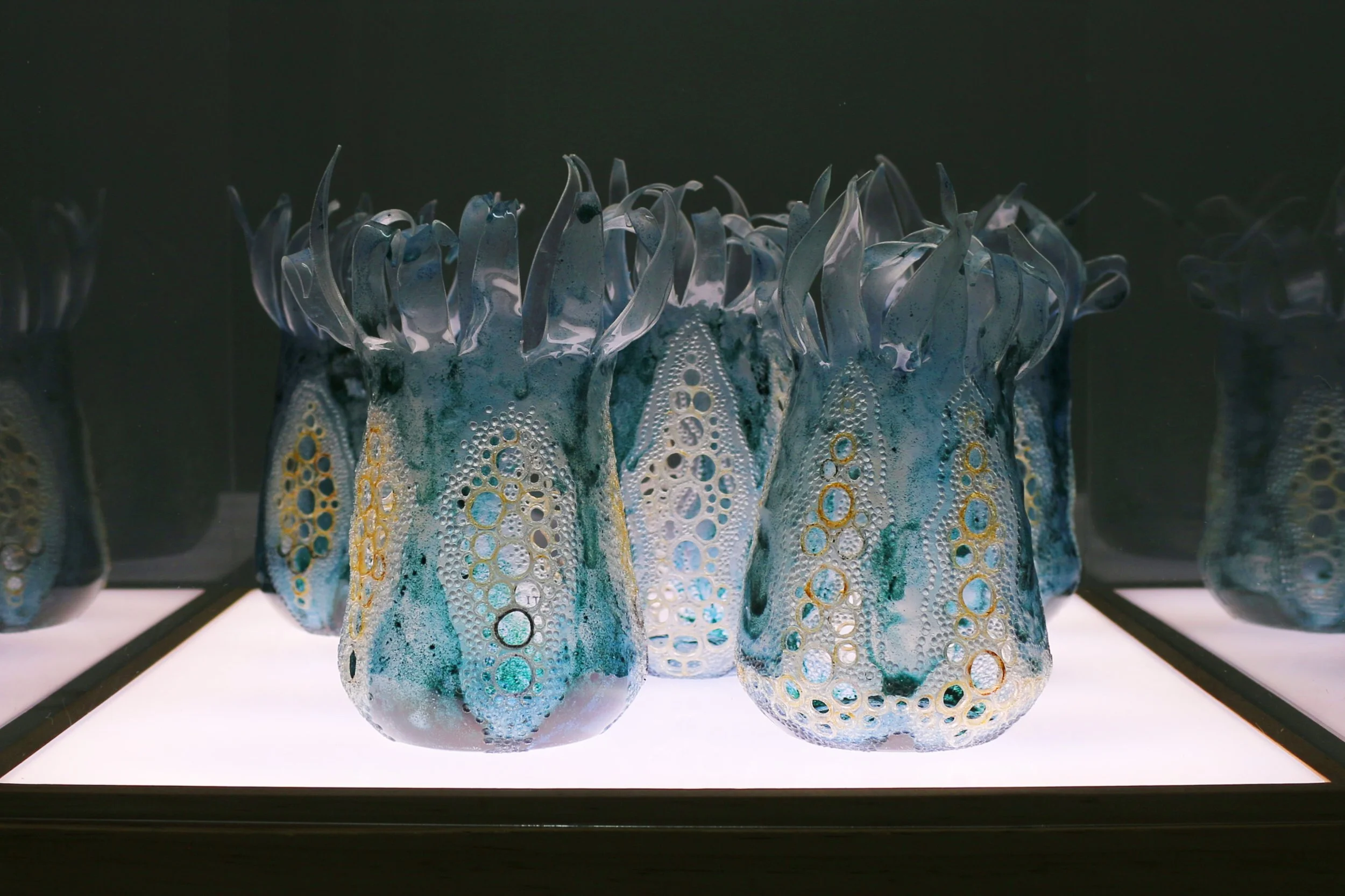 Nadine_Schmoll_my friend the cyanobacteria 3_Small sculpture.jpg