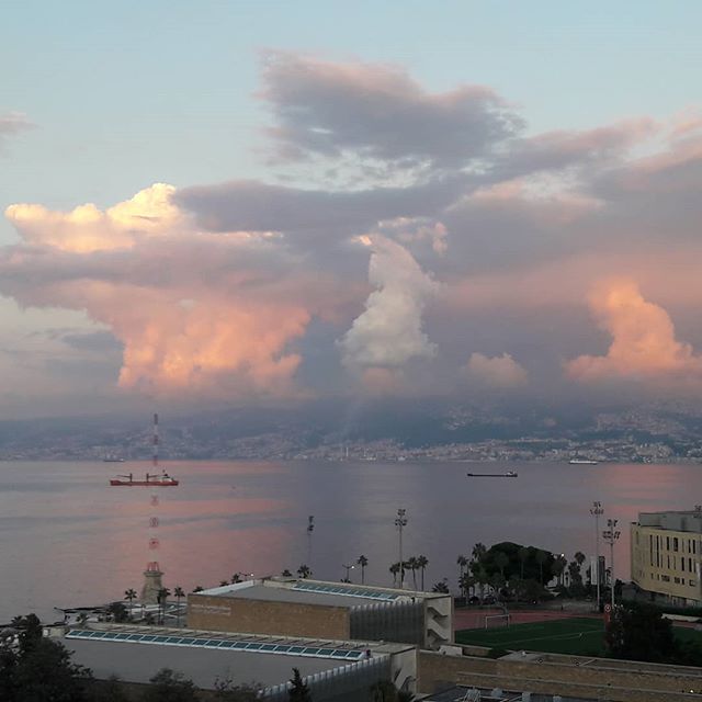 Beirut ~ what are you waiting for? 
#nofilter #Beirut #sea #floating #criticalthinking