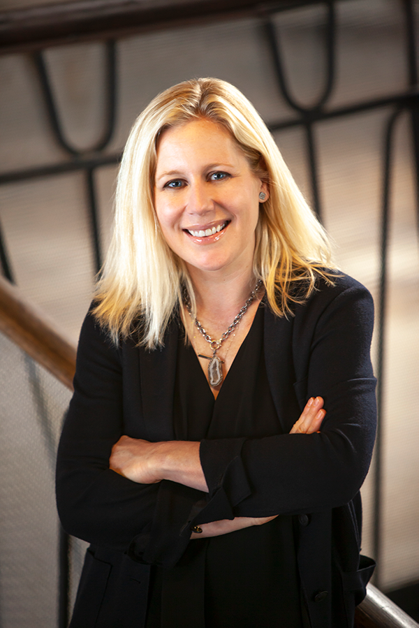 Sharon Lyle - Ensemble