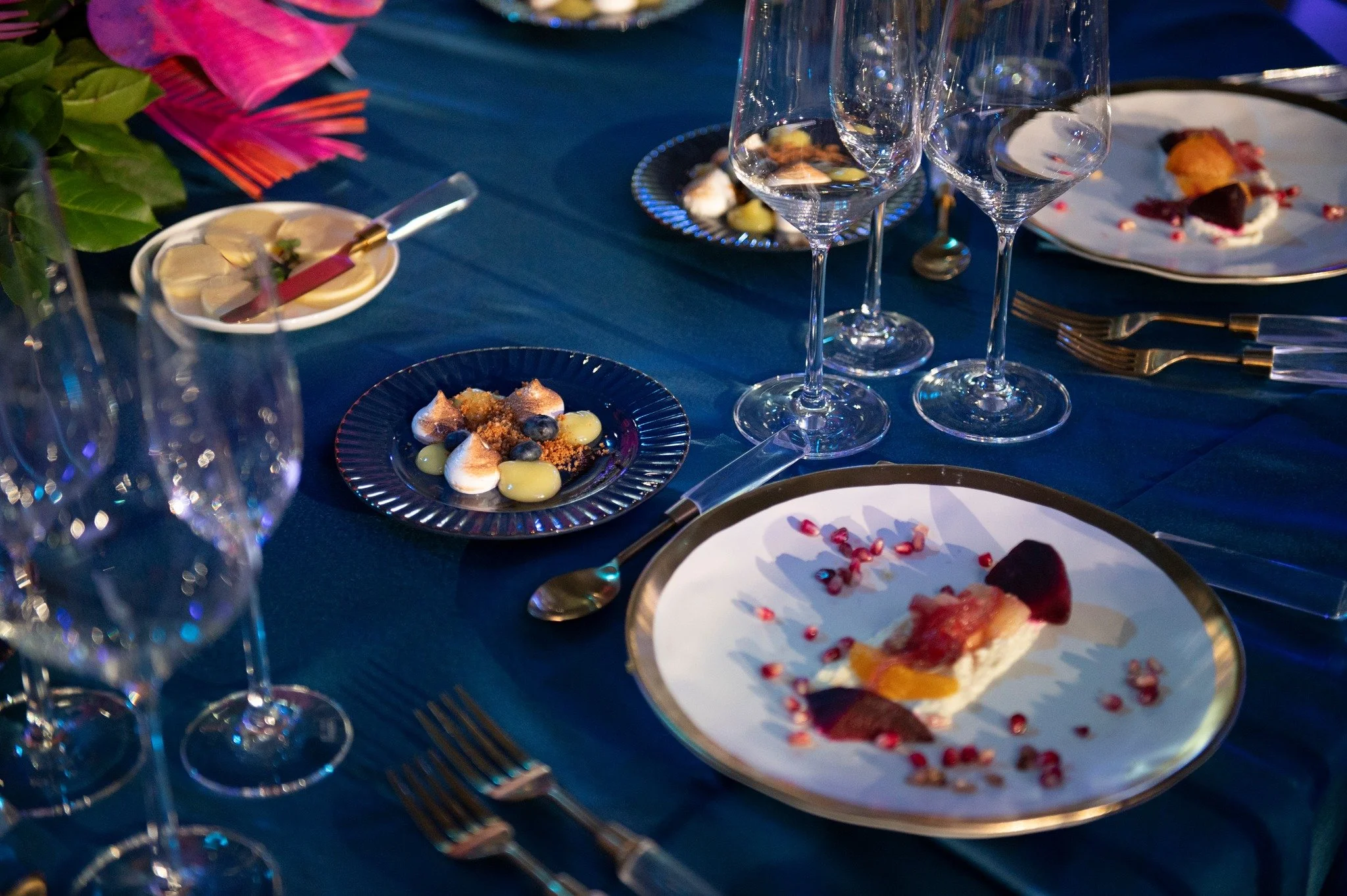 The Taste of a Moment 🍽️ We work with catering teams to curate menus that match the energy of your event &mdash; bold, refined, and unforgettable. #CateringDesign #EventExperience #EnsembleEvents

Photos Captured By: @tamytha