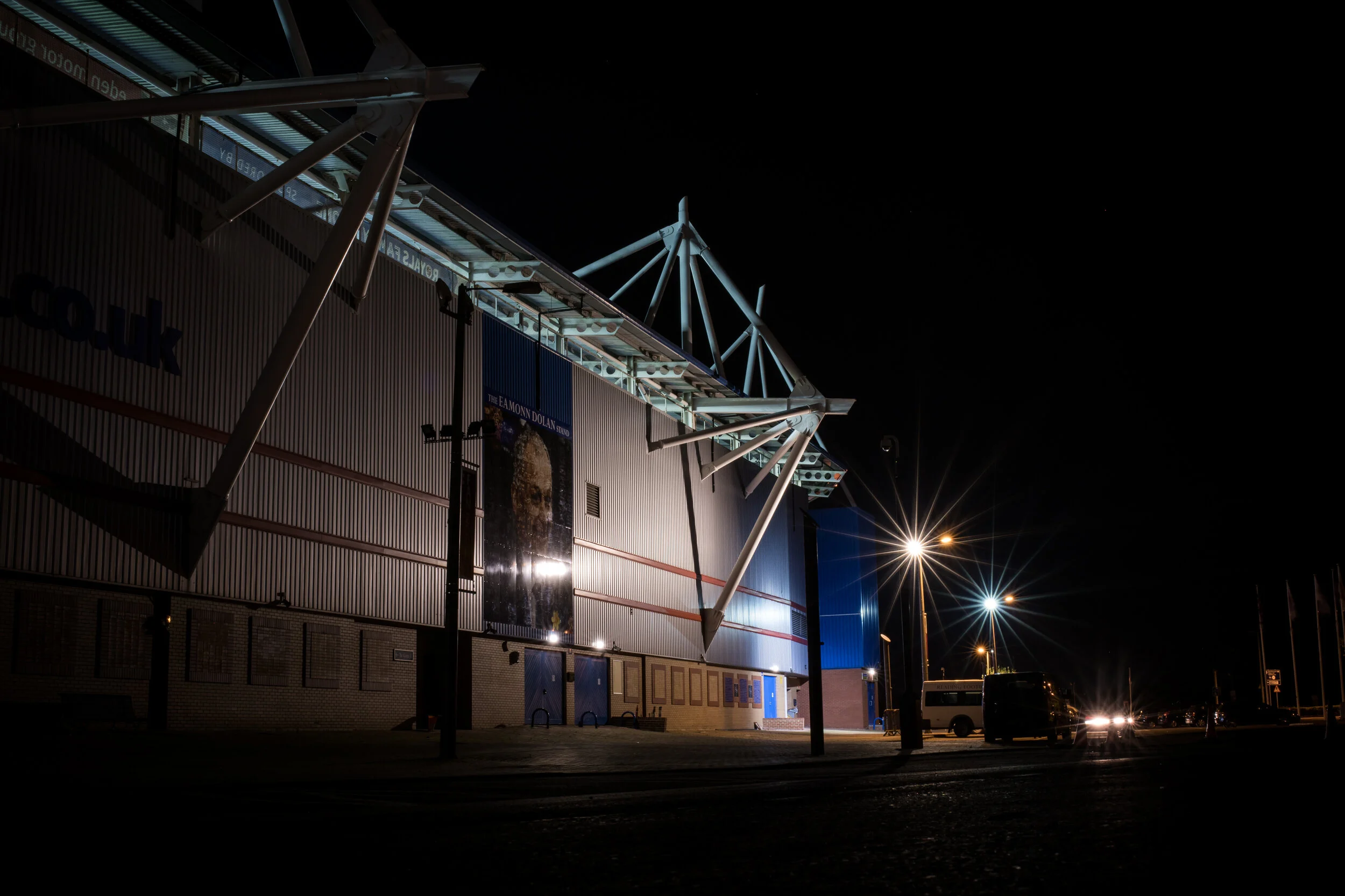 Reading (11 of 13).jpg