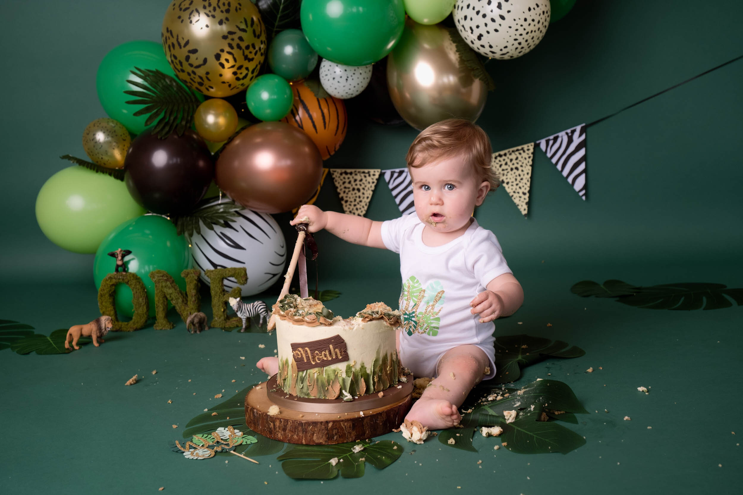 Cake Smash Photography in Lincoln