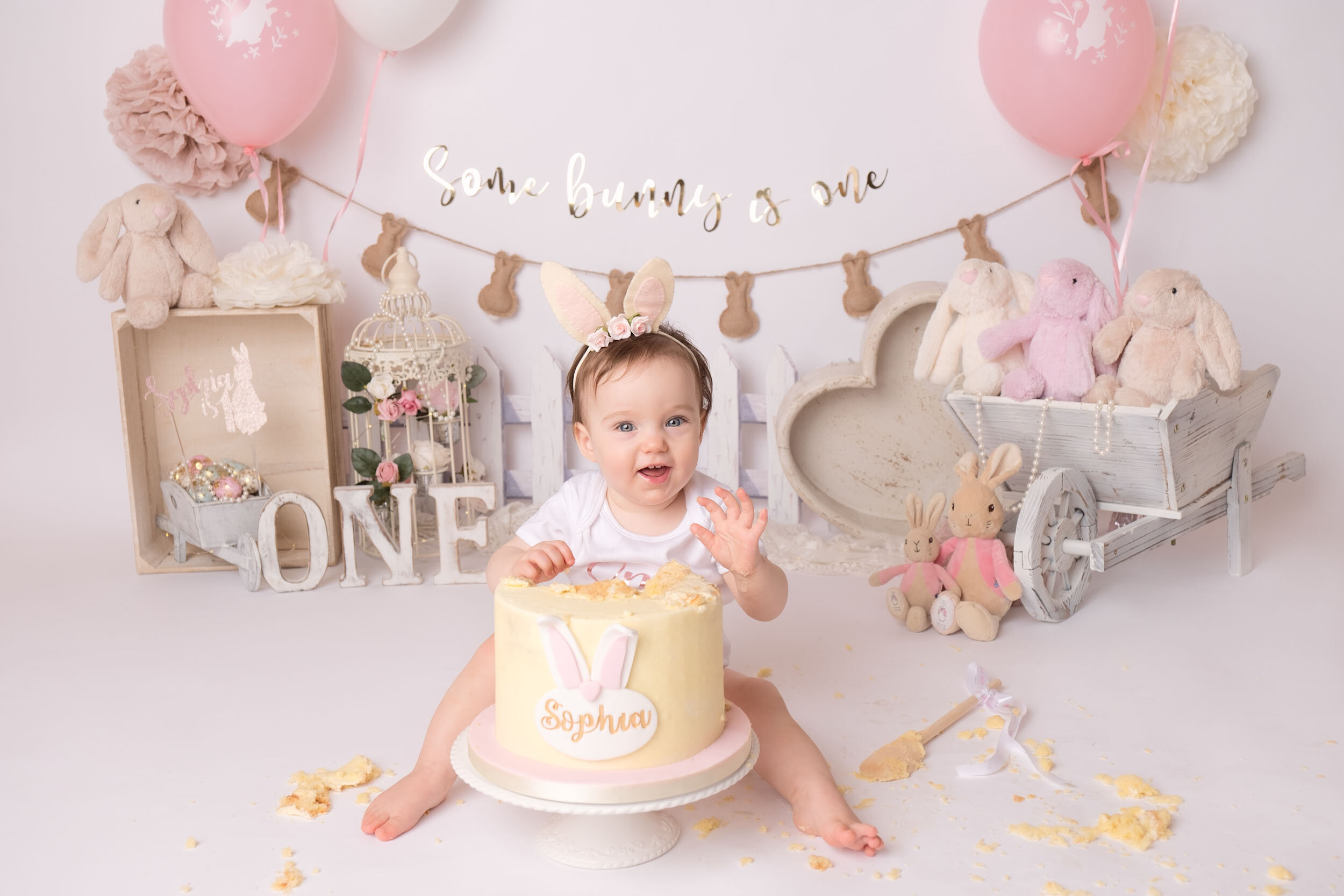 Cake Smash Photography in Lincoln