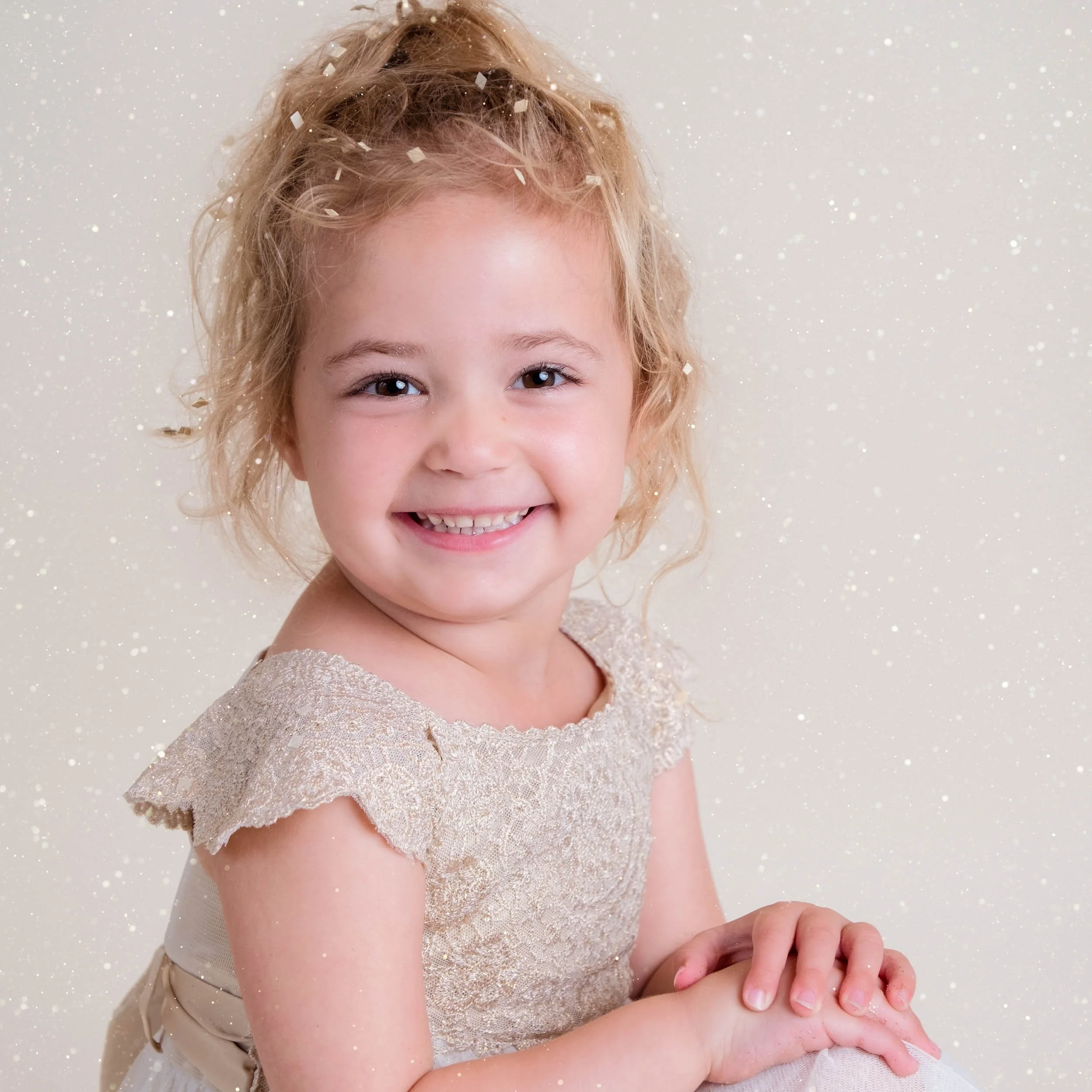 Glitter_Photoshoot_Mama_Bear_Photography-5.jpg