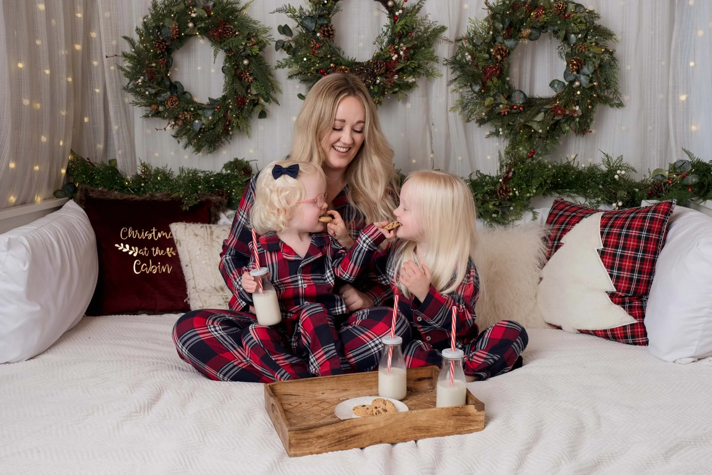 Christmas milk cookies mini session in Lincoln
