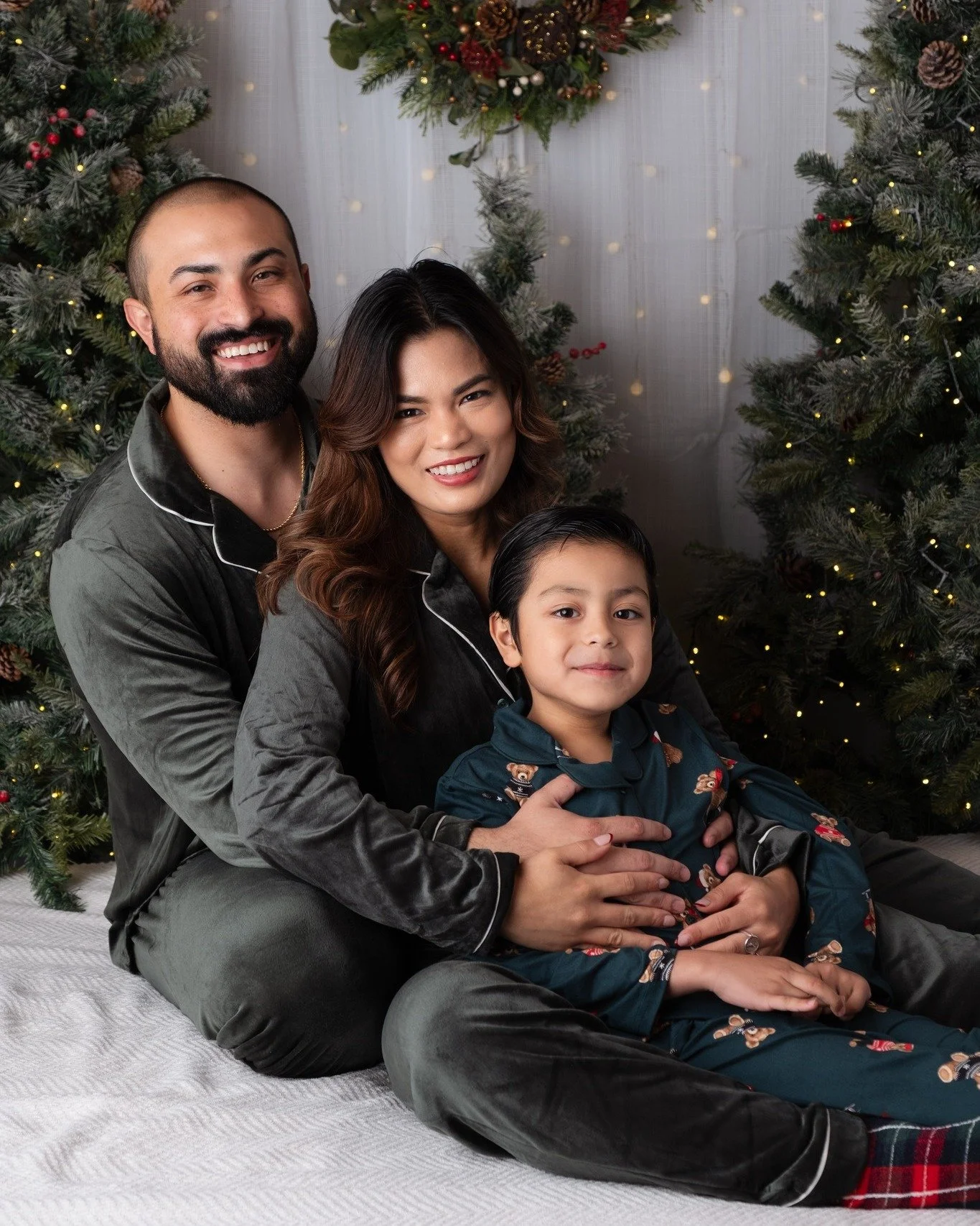 My favourite thing about milk &amp; cookies photoshoots is seeing families arrive all in matching pyjamas...most even drive over in them hoping their car doesn't pick that particular journey for a breakdown!

The commitment to gorgeous photos and max