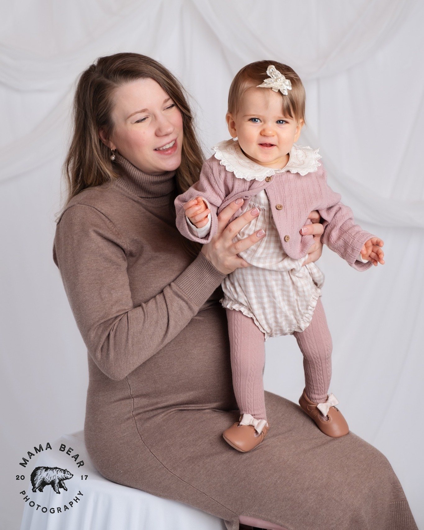 For the very first time I&rsquo;m opening my exclusive Mummy &amp; Me sessions to new clients and not only are they 50% OFF with the code below, once you book this year, you&rsquo;ll get the chance to book again next year for FREE! 💐

These sessions