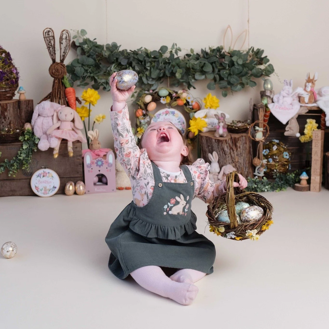 🐥 E A S T E R 🐥

Is your little one this excited about Easter?! If so, I'd love for them to join me in The Cabin and celebrate the Spring season surrounded by lots of bunnies!

🌷 Wednesday 1st April - perfect for baby's 'My First Easter' and pre-s