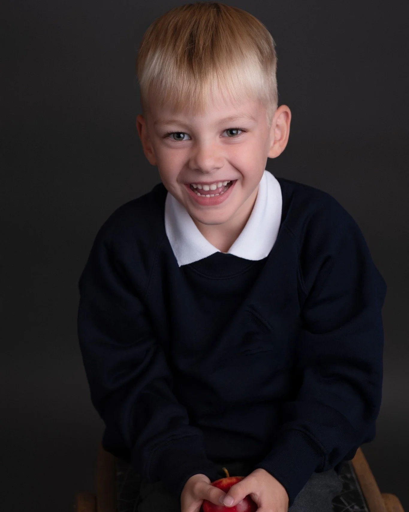 I went down memory lane again!

It's been a gorgeous day seeing some of these little faces. These are the faces of lots of little ones that had another Back To School session today, or will tomorrow or next week :) Plus lots of new little school star