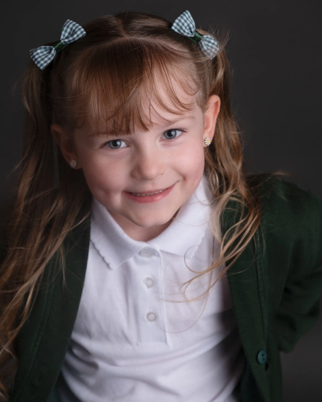 I'm sure the kids only broke up from school a few days ago...so how are we shooting Back To School sessions already?! 🥹

I couldn't resist a little look back at last year's sessions for some of the gorgeous faces that visited me today to see just ho