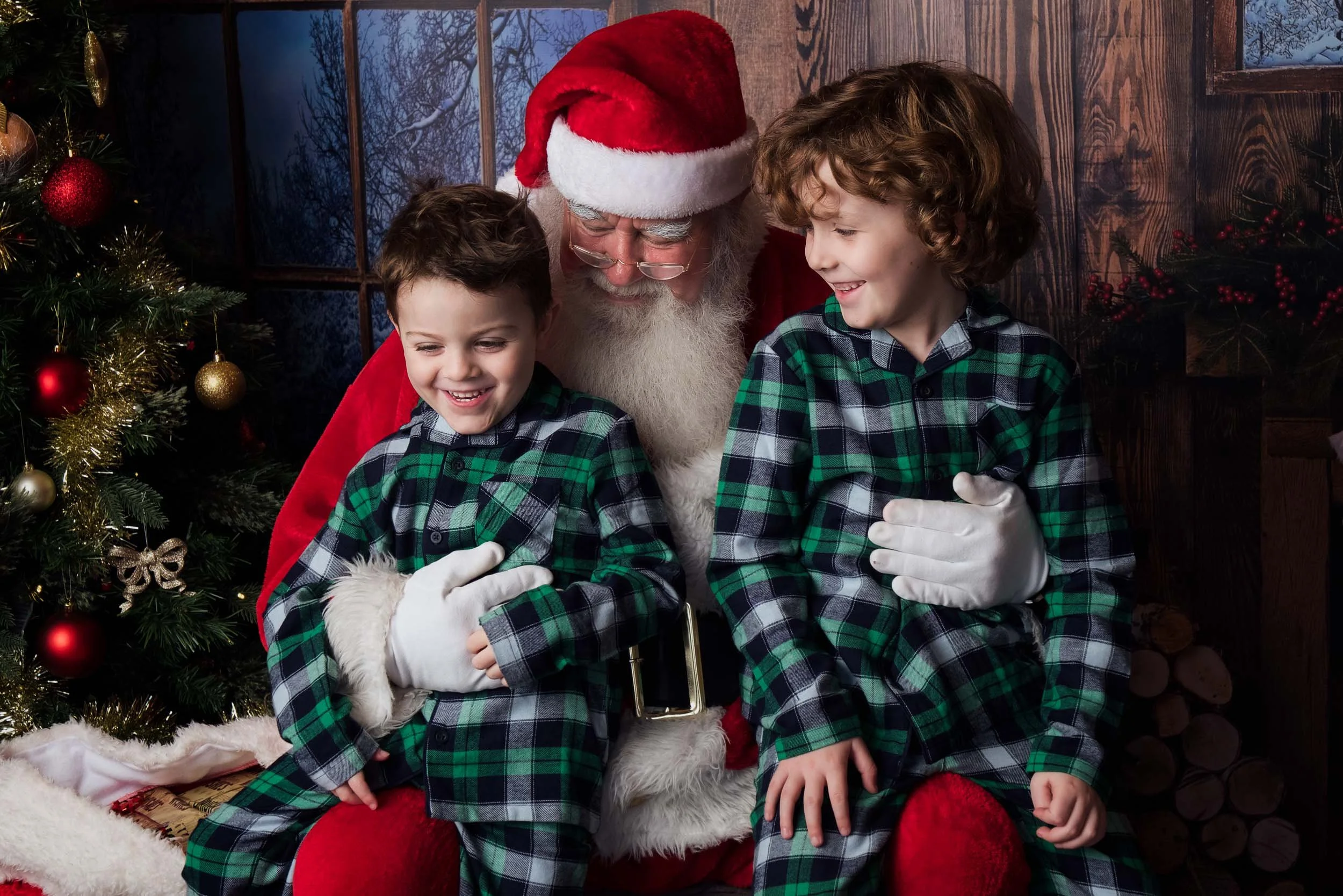 christmas-mini-session-lincoln-family-3.jpg