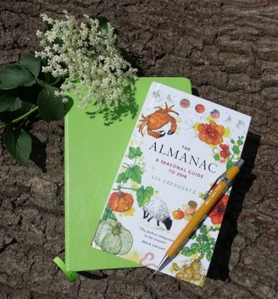 The Almanac: A seasonal guide to 2018. a perfect companion for boggy doodles!