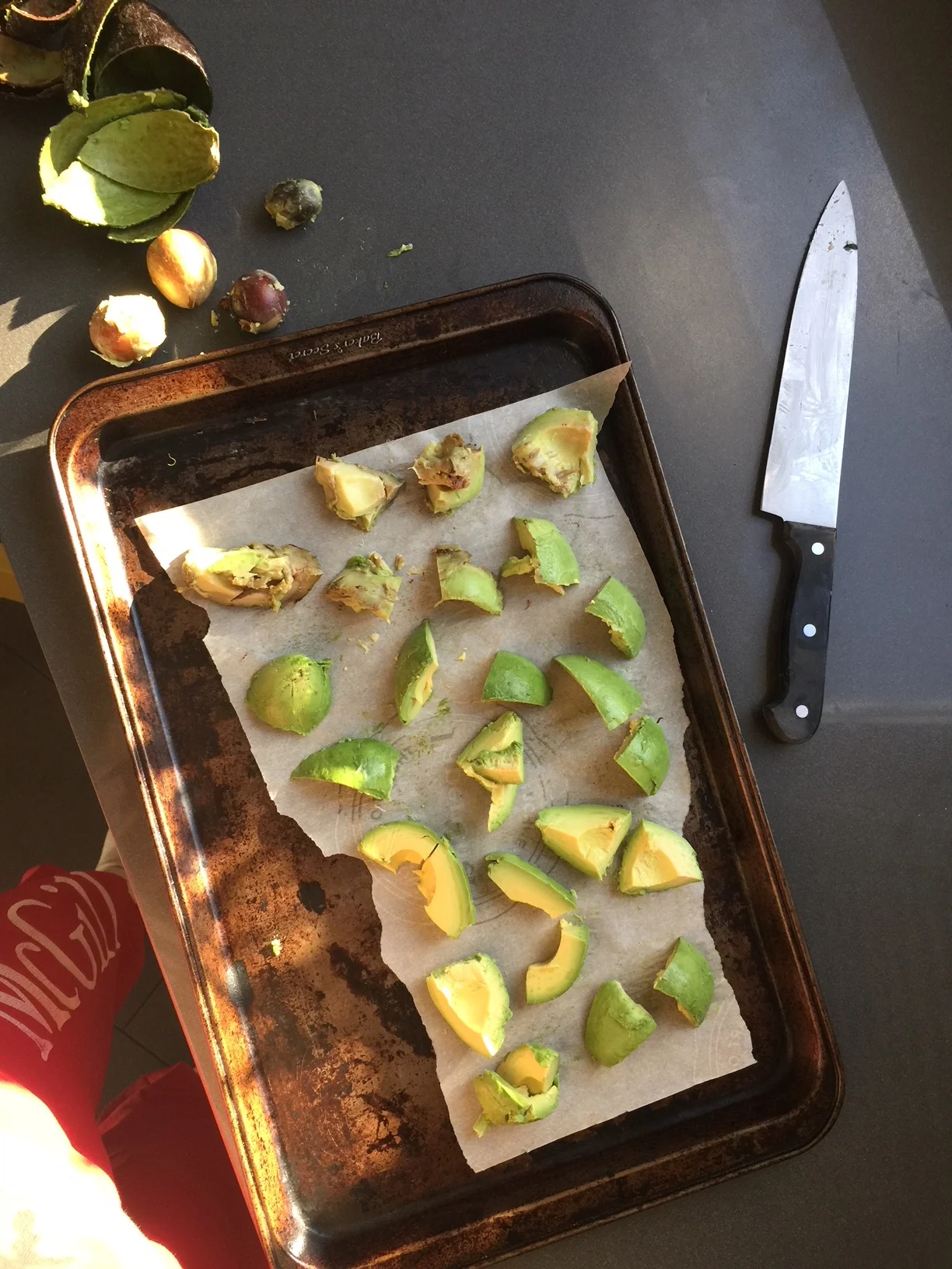 Freezing perfectly ripe avocados (and steamed veggies) to easily add in to smoothies