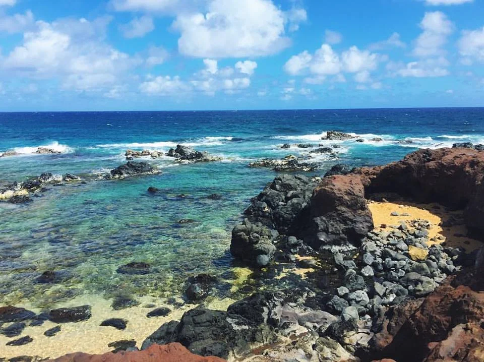 Ho'okipa lookout.