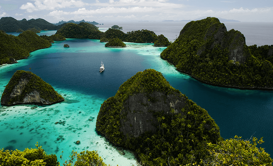 Papua New Guinea beauty.