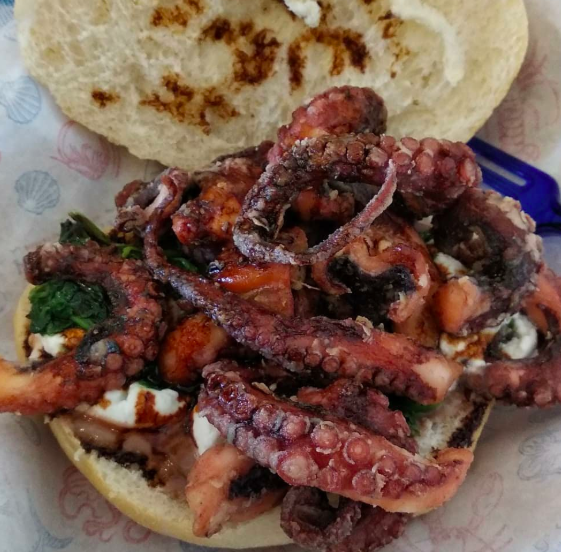 Octopus sandwich at Pescaria.