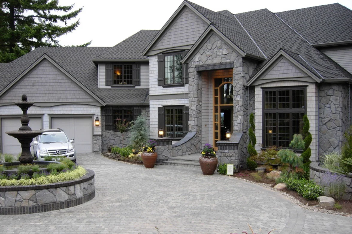 austlynn-front.jpg