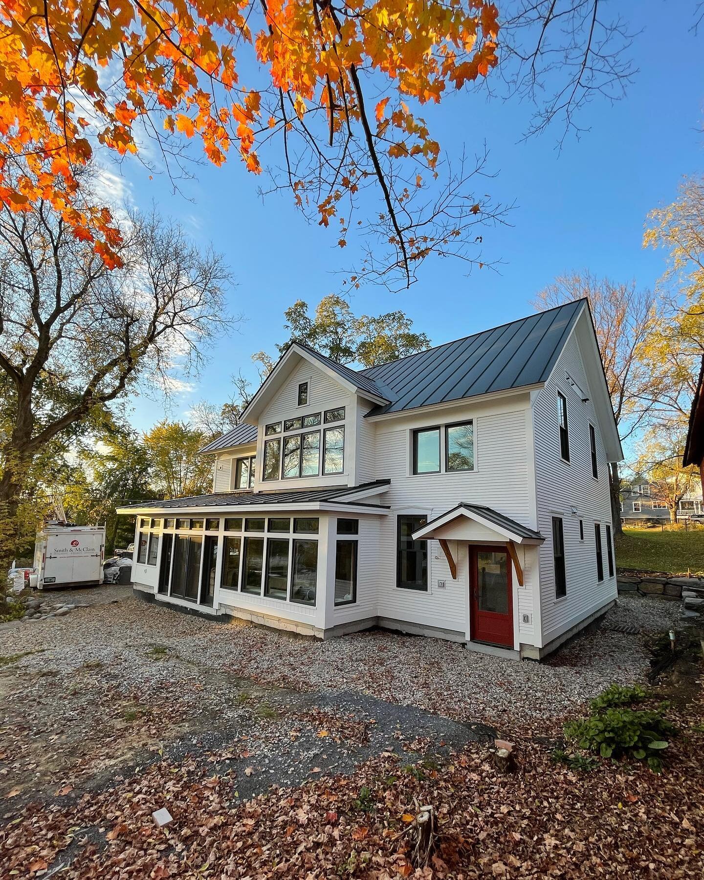 Standing seam roof completed on this stunning project for @smithmcclainvt in summer 2021&hellip; 24 gauge Englert in &ldquo;charcoal gray&rdquo;