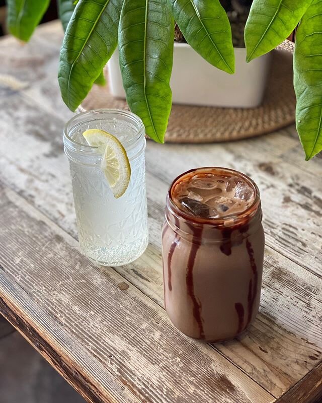 We&rsquo;re welcoming summer at Songbird with these new iced favorites! Come in and try our Elderflower Italian Soda and our Cookies &amp; Cream Iced Latte! We can&rsquo;t mask 😷 our excitement 😉