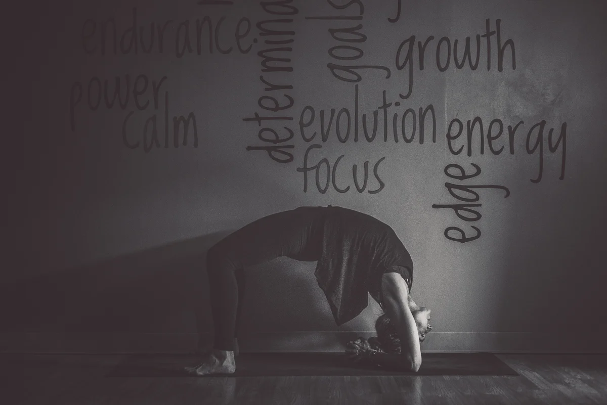 LauraYoga2018-287-Edit.jpg