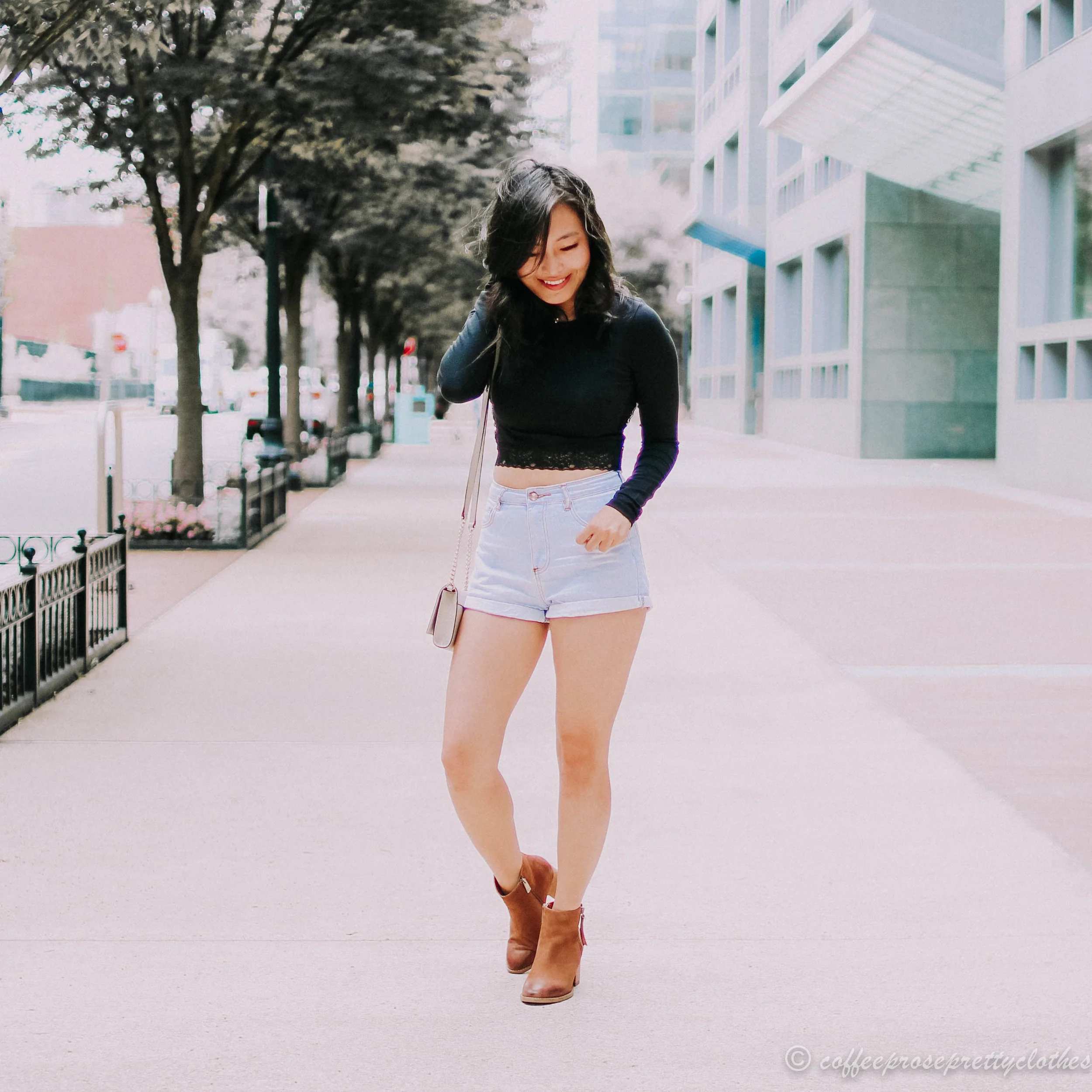 Lace Crop and High Waisted Jeans