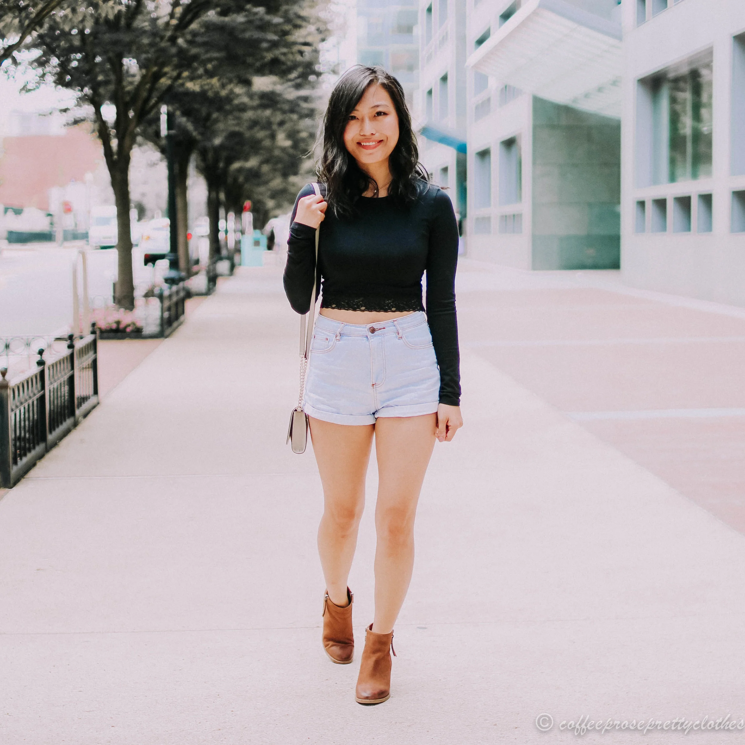 Lace Crop and High Waisted Jeans