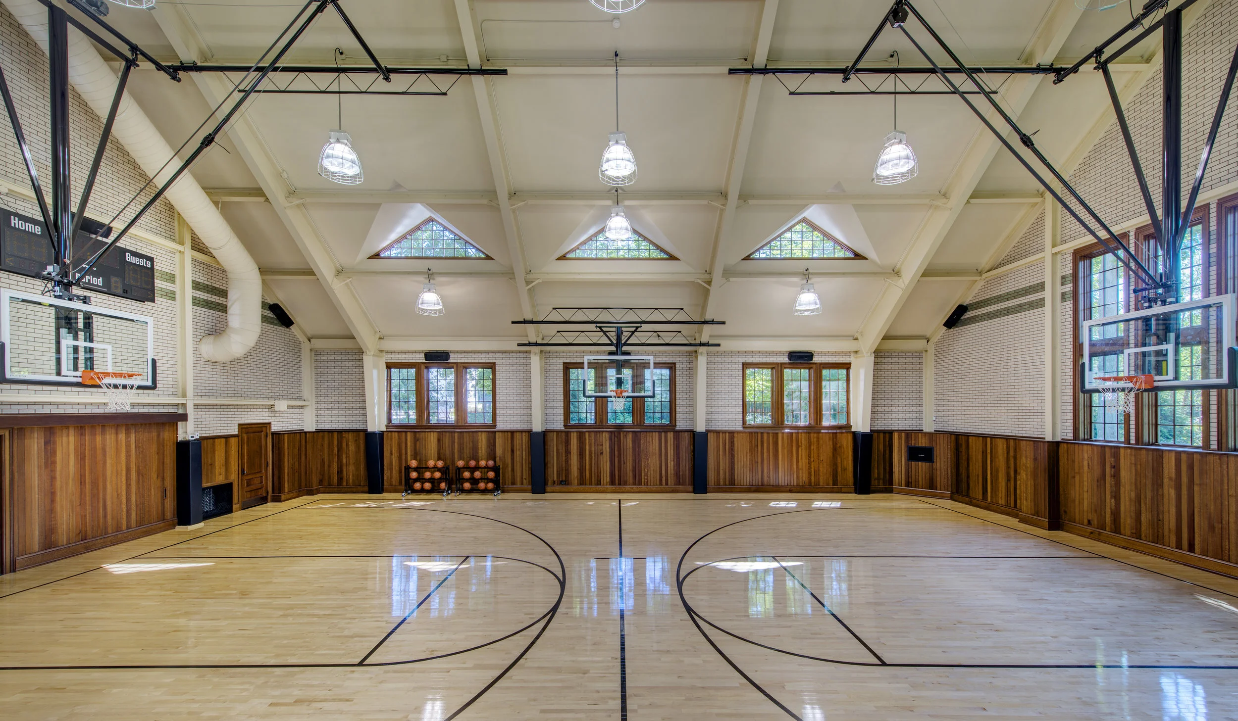 Easton Gym Int 2.jpg