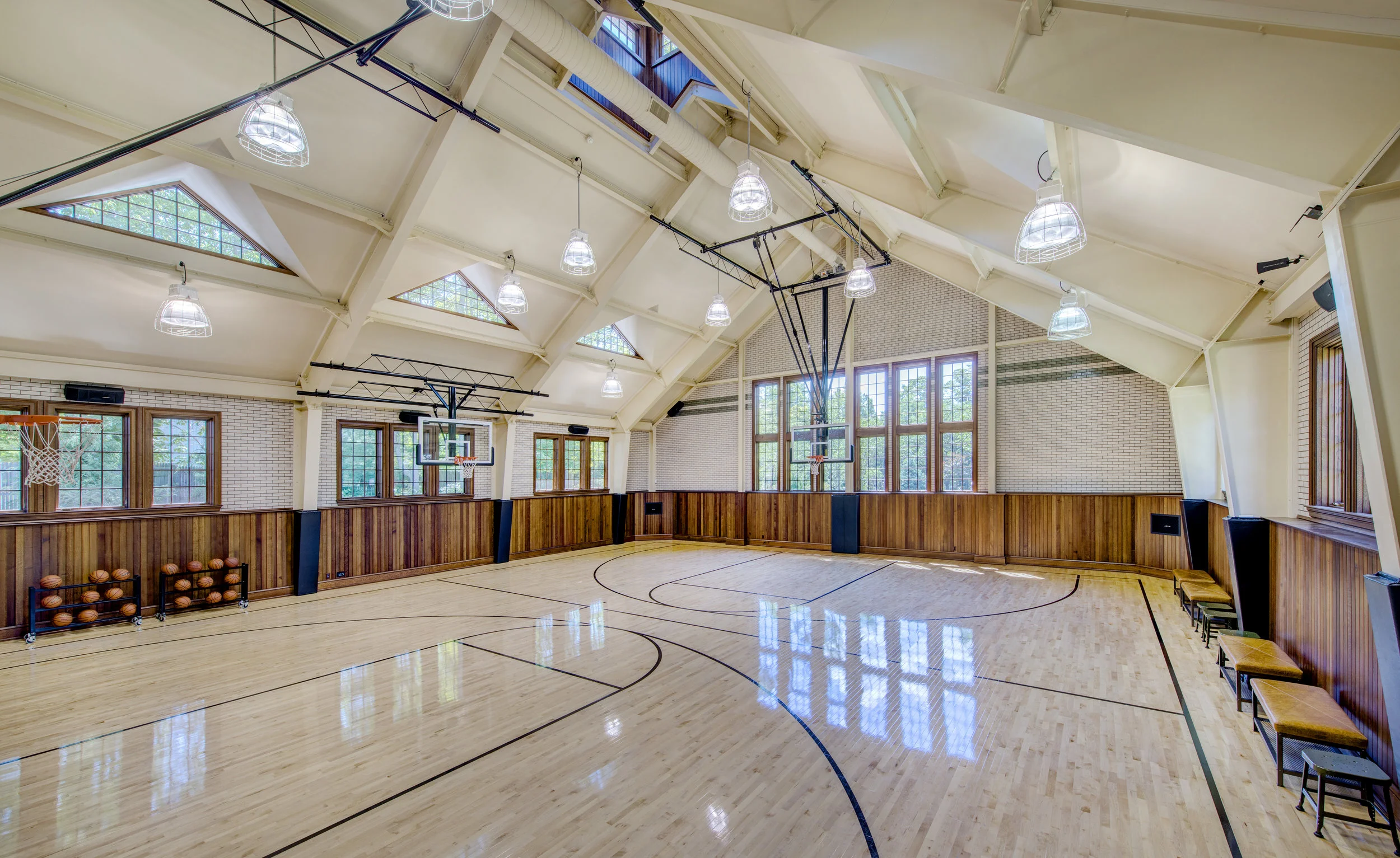 Easton Gym Int 5.jpg