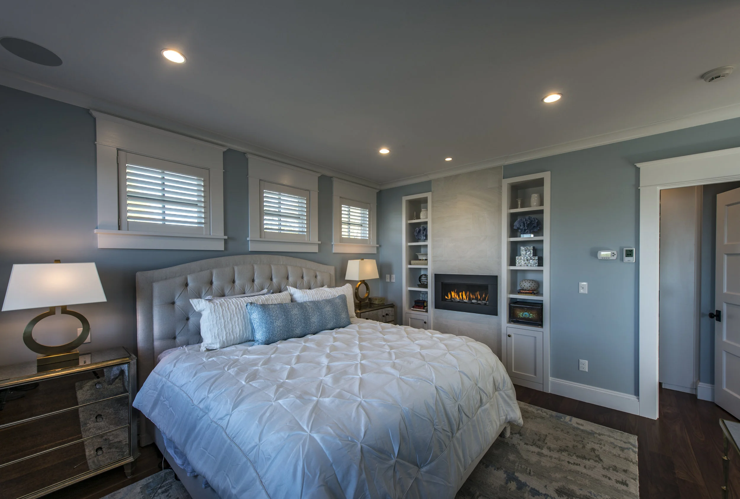 185e_190506_88b_Beach_Cohasset_.jpg