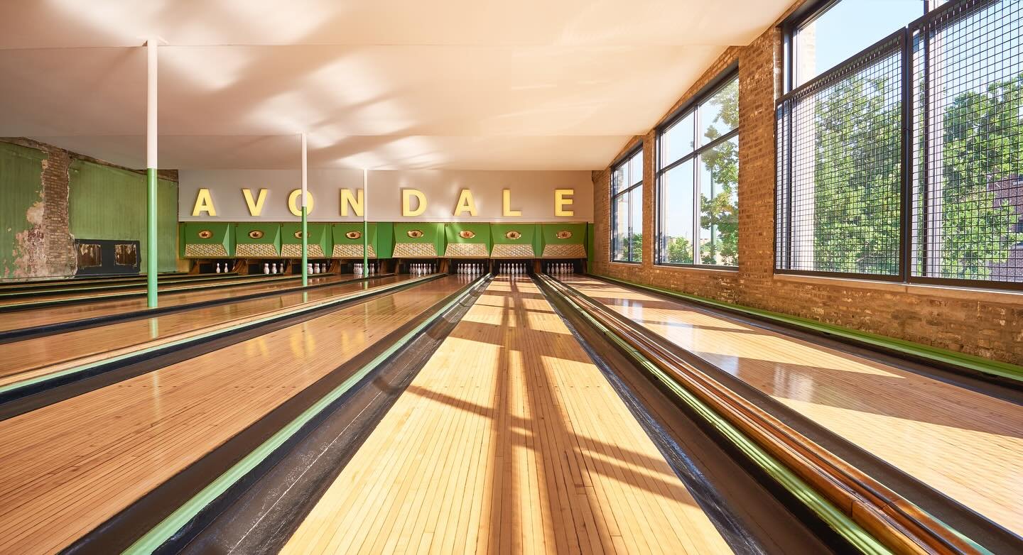 FATHERS DAY WEEKEND &amp; BOWLING? Yeah duh. Here&rsquo;s the hours:

BAR &amp; BOWLING HOURS

Friday 6/13: 5:00pm-12:00am
Saturday 6/14: 1:00pm-12:00am
Sunday 6/15: 1:30pm-10:30pm (private event 11am-1:30pm)
-
WALK-INS WELCOME, reservations recommen