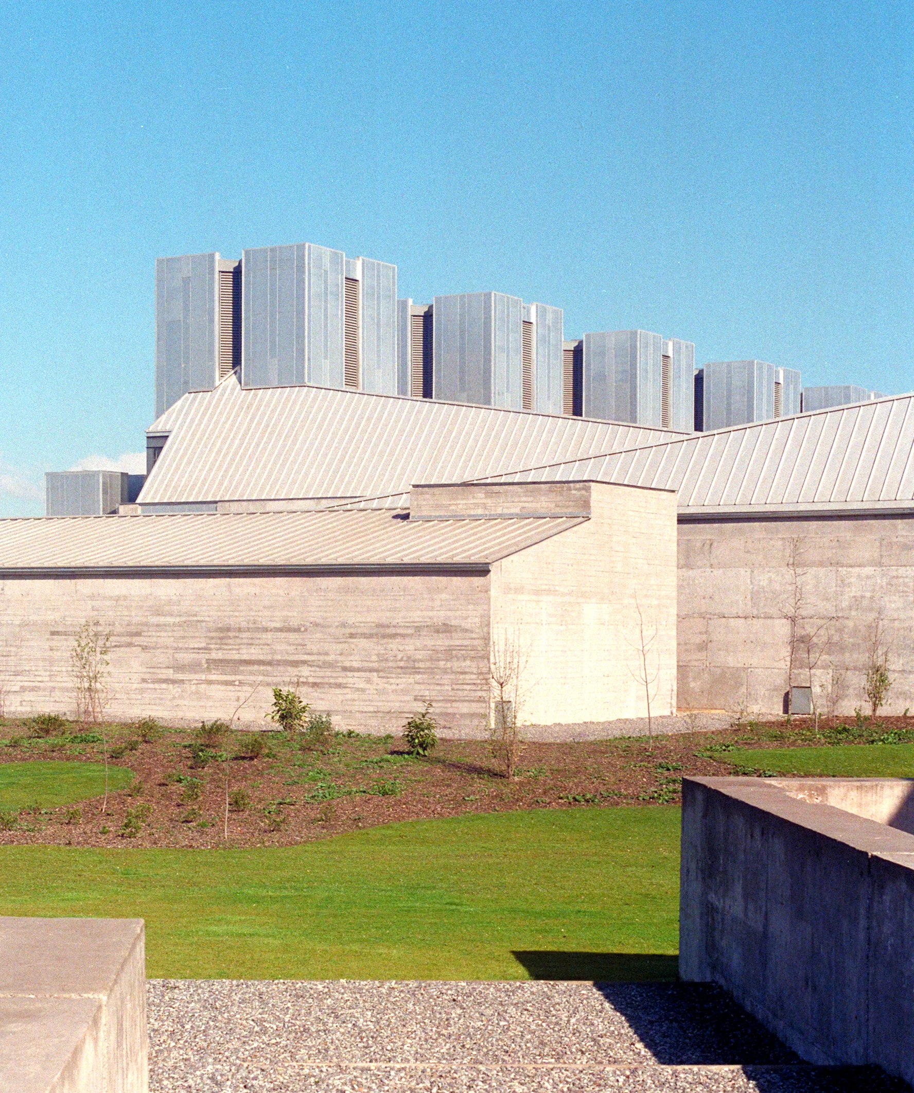 AlusaTower3.jpg